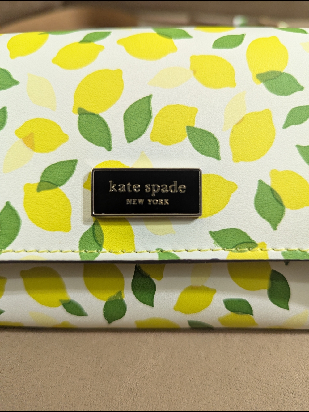Kate Spade White Lemon Print Belt Bag with Green Leaves - Picture 8 of 10